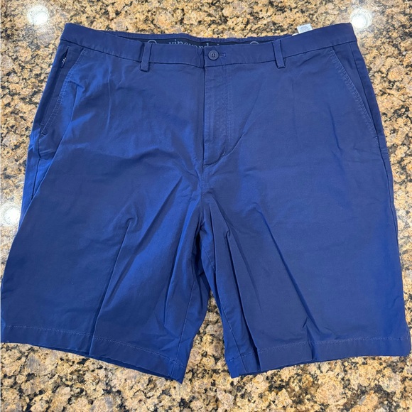 Vineyard Vines On the Go Men’s Shorts - size 40 - Picture 1 of 4
